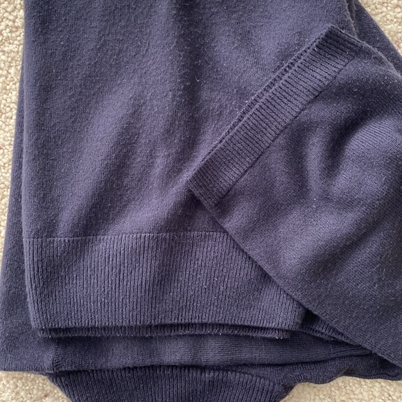 Medium Mock turtle neck, short sleeve sweater. Navy - Picture 4 of 4